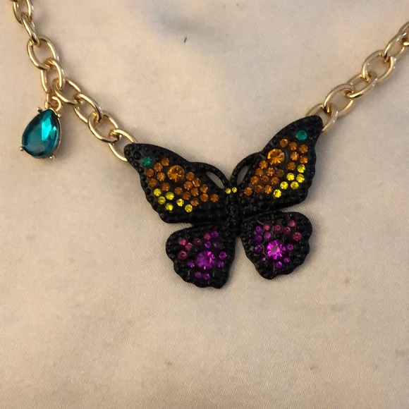 Betsey Johnson Gold Tone Black Butterfly Pendant Necklace Multi Colored Crystal - Picture 4 of 16